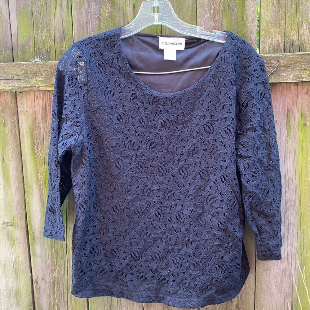 C.D petites lace top sz. Petite small